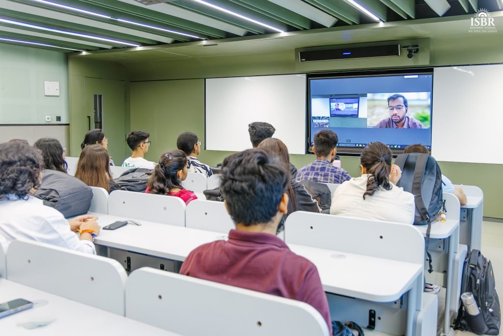 Classroom discussion showcasing global study abroad experience in France.